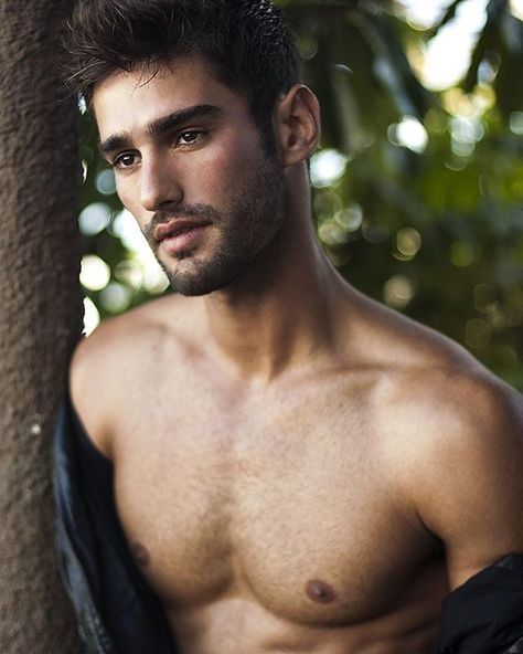 Back to real life after a week at camp. Hello LA 🌴😎 Ricardo Baldin, Masculine Men, Male Photography, Male Body, Male Beauty, Male Models, Male Model, A Man, How To Look Better