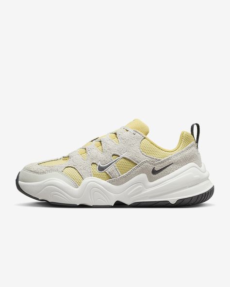 Nike Tech Hera Women's Shoes. Nike UK Nike Tech Hera, Nike Models, Spring Clothes, Nike Tech, Shoes Nike, Sneaker Head, Spring Outfits, Air Max, Air Jordan