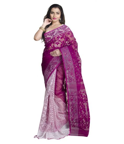 Bengali Sari, Saree Styling, Bengali Saree, Maroon Saree, Peach Saree, Saree Draping Styles, Banarsi Saree, Kerala Saree, Kota Sarees