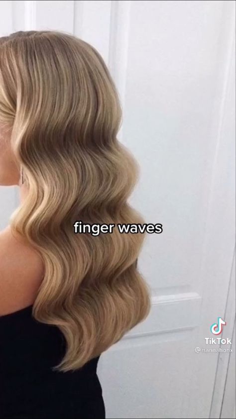 Hollywood Beach Waves Hair, Bridal Hair Fingerwaves, Wedding Hair Finger Waves, Glam Waves Tucked Behind Ears, Glamour Waves Middle Part, Old Hollywood Bride Hair, Soft Hollywood Waves Middle Part, Finger Wave Bridal Hair, Middle Part Waves Wedding