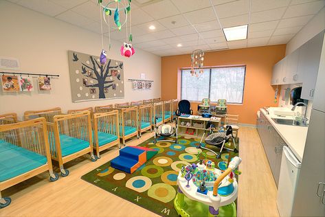 Daycare Room Paint Colors, Infant Classroom Design, Infant Area Home Daycare, Infant Center Classroom, Infant Room Design, Daycare Foyer Ideas, Infant Classroom Setup, Infant Day Care Room Ideas, Daycare Center Infant Room Ideas