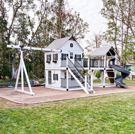 Luxury Playground Backyards, Unique Backyard Playground, Epic Backyard Playground, Large Playground Backyard, Custom Playground Backyard, Outdoor Home Playground, Cool Playgrounds Backyard, Backyard Designs For Kids, Back Yard Kids Fun