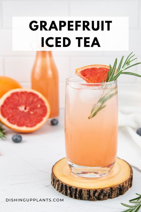 grapefruit iced tea Grapefruit Drink, Lemon Iced Tea, Grapefruit Tea, Yummy Summer Drinks, Vegan Protein Recipes, Plant Based Desserts, Vegan Drinks, Go Vegan, Summer Drink