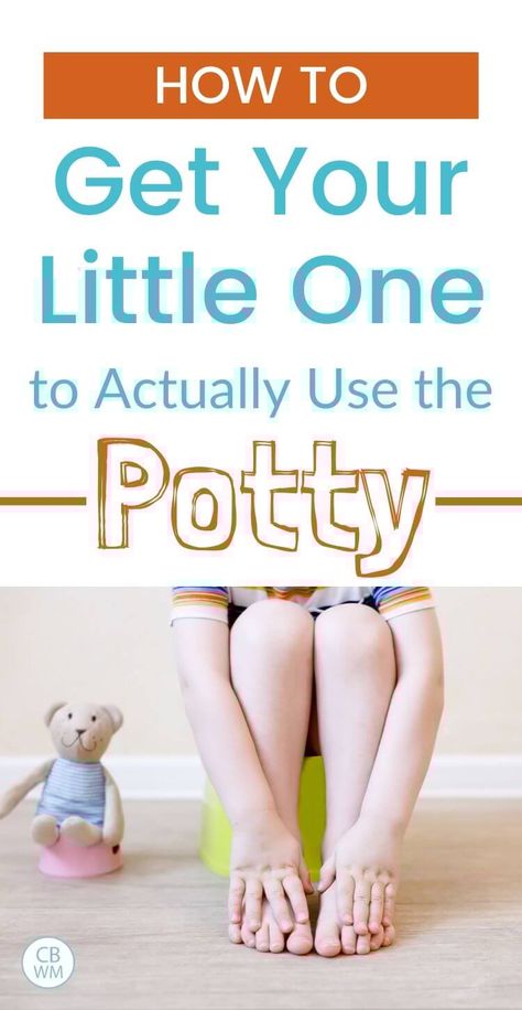 How to get your little one to actually use the potty. Use this one simple tip to help your little one pee or poop on the potty. Make the whole potty training process easier. It is easy and very effective! #pottytraining Early Potty Training, Potty Training Books, Potty Training Rewards, Best Potty, Easy Potty Training, Night Training, Potty Training Girls, Toddler Potty, Potty Chart