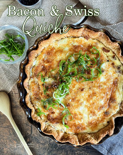 Swiss Quiche, Swiss Cheese Recipes, Quiche Recipes Crustless, Bacon Quiche Recipe, Bacon And Cheese Quiche, Brunch Casserole Recipes, Swiss Recipes, Breakfast Quiche Recipes, Bacon Quiche