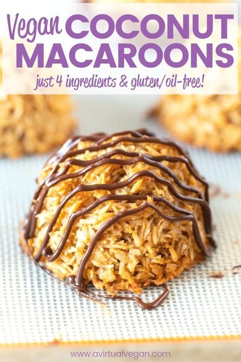 Macaroons Coconut, Coconut Macaroons Easy, Vegan White Chocolate, Vegan Coconut, Macaroon Recipes, Coconut Macaroons, Coconut Recipes, Vegan Dessert Recipes, Vegan Cake