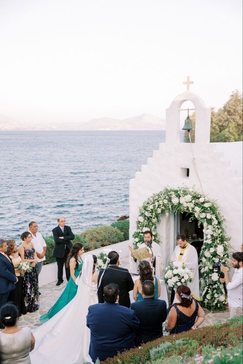 The wedding day of this couple located at Island Athens Riviera with a stunning decór! Skigo Wedding Stories curated the wedding photography in Athens. Find the ideal wedding photographer in Greece for this special day. Inspiration for wedding photography. Athens Riviera Wedding, Riviera Wedding, Athens Riviera, Wedding Stories, Greek Wedding, Ideal Wedding, Wedding Story, Wedding Board, Athens