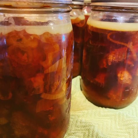 Canning Pork, Water Bath Canning Recipes, Canned Meats, Pressure Canning Recipes, Cabbage Roll Soup, Home Canning Recipes, Canning Food, Canning Tips, Pickled Carrots