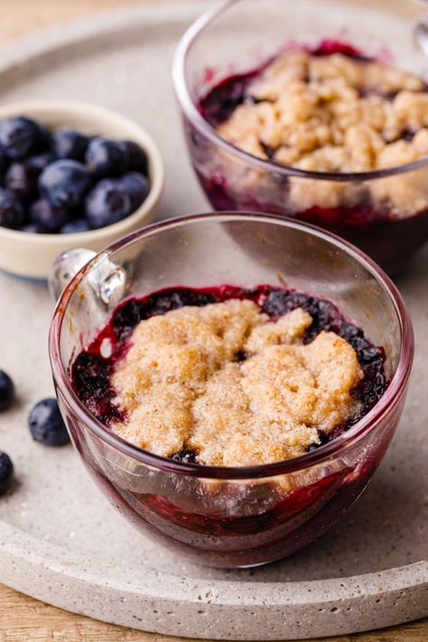 Crave-worthy Keto Blueberry Cobbler in a Mug - Keto Pots Cobbler In A Mug, Keto Blueberry Cobbler, Healthy Blueberry Cobbler, Blueberry Rhubarb Crisp, Blueberry Pudding Cake, Mug Desserts, Low Carb Mug Cakes, Microwave Mug Recipes, Blueberry Rhubarb