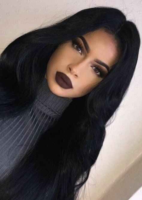 Dark makeup inspiration Lipstick Looks Make Up, All Black Makeup Looks, Makeup For Dark Hair, Matte Make Up, Bold Makeup Looks, Fall Family Photo Outfits, Dark Lipstick, Pinterest Makeup, Makijaż Smokey Eye