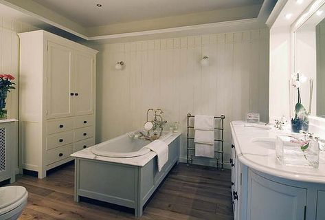 wow Bathroom Furniture Uk, New England Cottage, Modern Wood Kitchen, Mold In Bathroom, Luxury Cottage, Uk Homes, Kitchen Models, Bathroom Update, Budget Bathroom