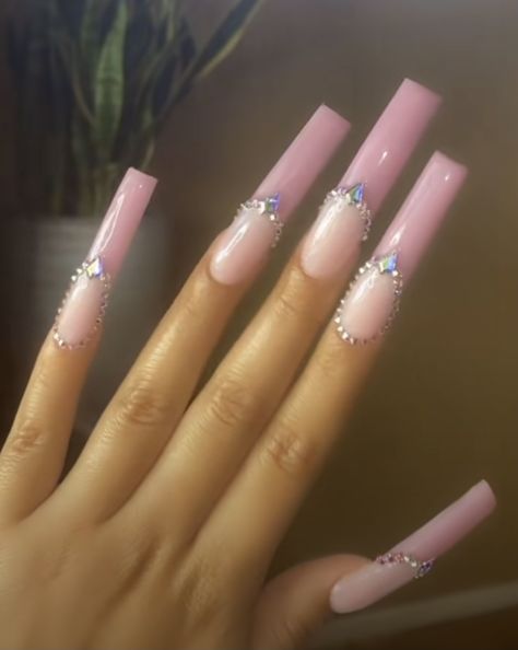 Goth Acrylics, Dahlia Nails, Gyaru Nails, Long Acrylic Nail Designs, Drip Nails, Her Nails, Glow Nails, Long Acrylic Nails Coffin, Long Square Acrylic Nails