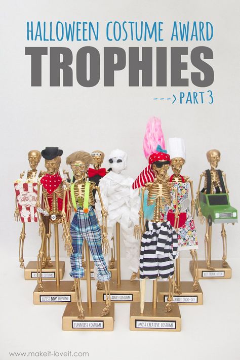 Make your own Halloween Costume Awards --- part 3!!! | via www.makeit-loveit.com Church Halloween Party, Halloween Costume Awards, Halloween Trophies, Trophy Diy, Trophy Ideas, Boo Bash, Spooky October, Award Plaques, Circus Costume