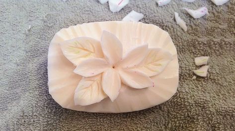 Ivory Soap Carving, Soap Carving Flower Easy, Soap Carving Ideas Easy Flower, Sculpture Soap Easy, Soap Art Carving, Soap Carving Ideas Easy Perla, Soap Sculpture Ideas, Soap Carving Design, Perla Soap Sculpture Easy