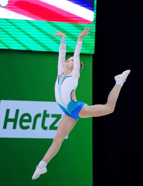 Aerobic Gymnastics, Sports Academy, Body References, Gymnastics Photography, Cap Cut, Ballroom Dress, Body Reference, Female Athletes, Ballroom