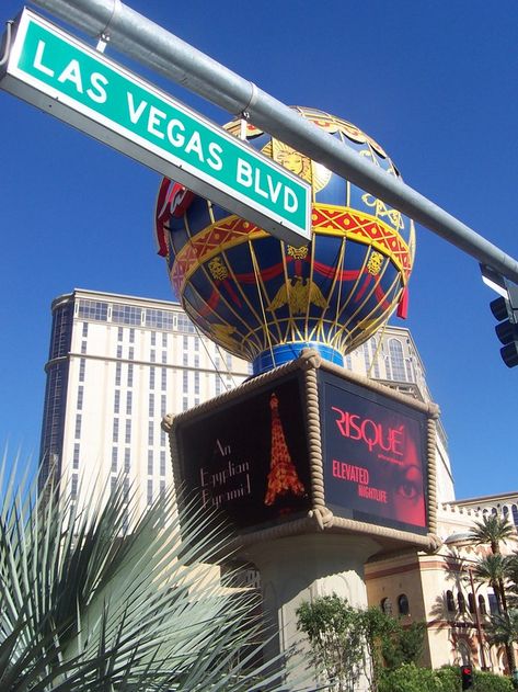 Las Vegas, NV : This is a picture of the las vegas boulevard sign on world famous las vegas boulevard photo, picture, image (Nevada) at city-data.com Ulysses New Vegas, Las Vegas Lights, Las Vegas Boulevard, Las Vegas Aerial View, Paris Las Vegas, Las Vegas Blvd, Old Neon Signs Las Vegas, Dream Vacation, World Famous