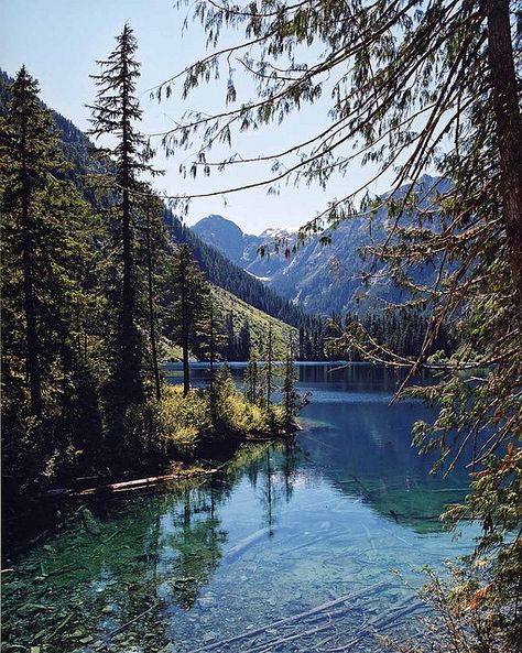 Emerald Lake on Vancouver Island, BC.  Isn't it beautiful? Vancouver Trip, Alpine Flowers, Emerald Lake, Ruby Pendant, Ring Emerald, Bc Canada, Vancouver Canada, Lake Superior, Water Views