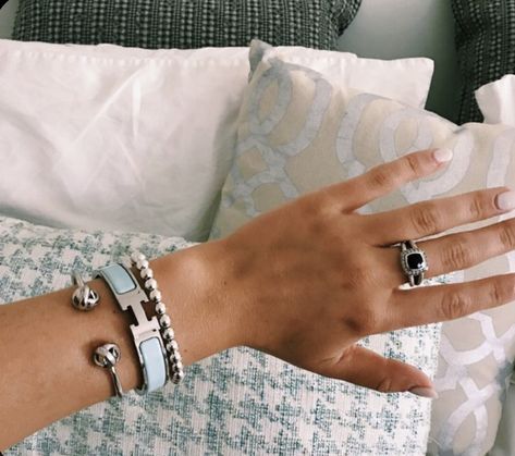 hermes clic H bracelet ($620) — silver beaded bracelet blue nile ($95) H Bracelet, Hermes Bracelet, Preppy Jewelry, Stackable Bangles, Dope Jewelry, Fine Jewelry Gift, Jewelry Inspo, Trendy Jewelry, Bracelet Stack