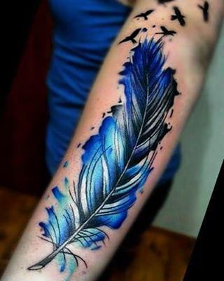 22 Likes, 2 Comments - Piotrek Oo (@thr3colours) on Instagram: “Watercolour feather tattoo @eastinktattoo #watercolourtattoo #realism #realistictattoo #birdstattoo…” Feather Tattoo Colour, Tattoo Feather, Feather With Birds Tattoo, Cover Up Tattoos For Women, Blue Rose Tattoos, Feather Tattoo Design, Bear Tattoos, Mermaid Tattoos, Feather Tattoo