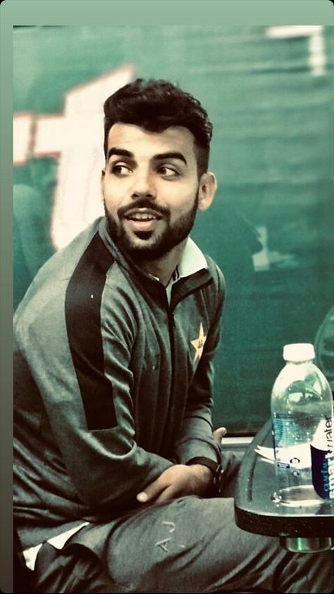 Shadab Khan...😍★♥♡ Shadab Khan Cricketer Pics, Shadab Khan Cricketer Wallpaper, Shadab Khan Pics, Shadab Khan Aesthetic, Shadab Khan Cricketer, Pakistani Team, Pakistan Team, Shadab Khan, Pak Cricket