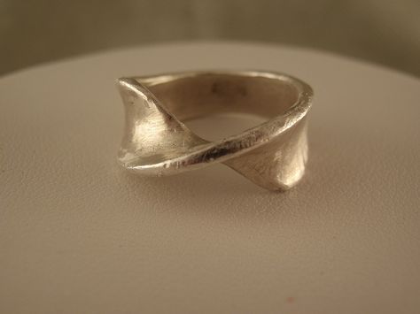 mobius strip ring | Recent Photos The Commons Getty Collection Galleries World Map App ... Mobius Strip Ring, Wax Jewelry, Mobius Strip, Mobius Ring, Silver Smithing, Ring Inspiration, Falmouth, Art Clay, Copper Brass