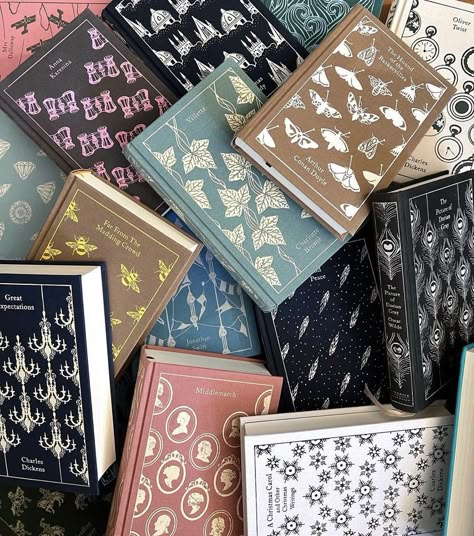 Rebinding Books, Period Drama Romance, Jane Austen Aesthetic, Old Money Dark Academia, Austen Aesthetic, Dark Academia Coquette, Penguin Clothbound, Clothbound Classics, Academia Coquette