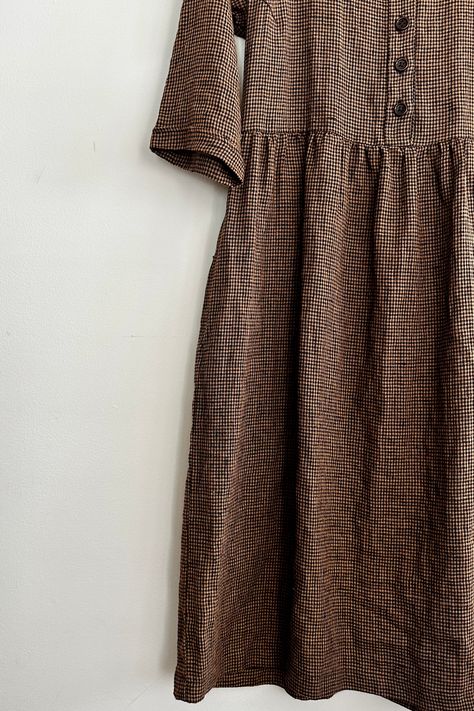 Linen Vintage Dress, Pyne & Smith, Cottagecore Winter Outfits, Classic Linen Dress, Linen Dress Pattern, Farm Dress, September Fashion, Cottagecore Style, Summer Linen Dresses