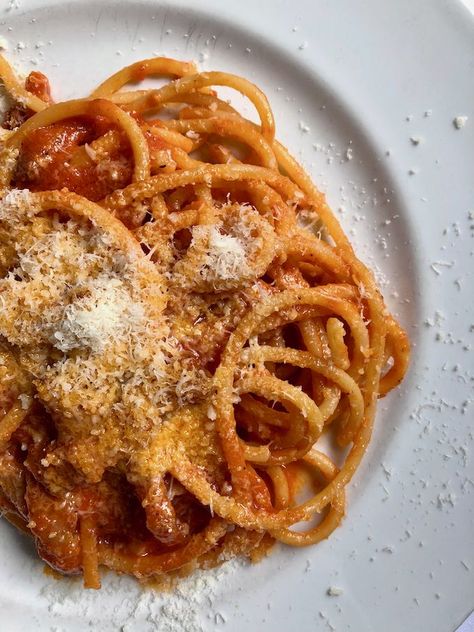 All Amatriciana, I Will Love You, Food Goals, Food Obsession, Spicy Recipes, Pretty Food, Food Cravings, Traditional Food, I Love Food