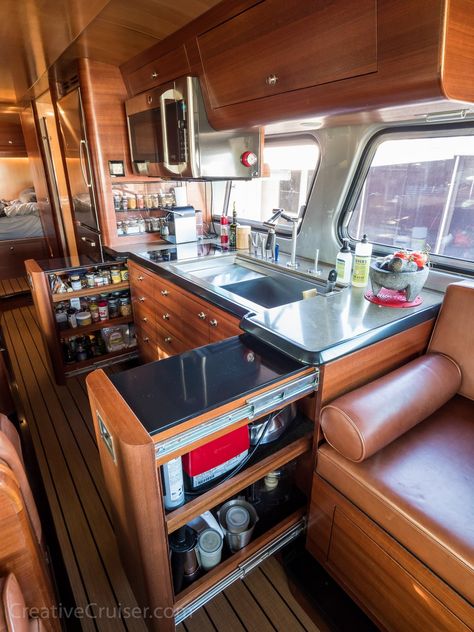 Bus Motorhome, Rv Interior Remodel, Gmc Motorhome, Vintage Bus, Appliance Garage, Airstream Remodel, Bus Living, Shaped Kitchen, Mobile Living