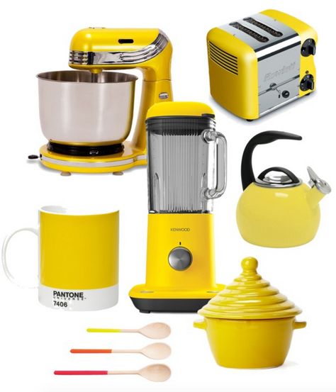 All the gadgets you need for a beautiful, bright yellow kitchen Yellow Kitchen Appliances, Bright Yellow Kitchen, Yellow Kitchen Accessories, Yellow Kitchen Designs, Yellow Kitchen Decor, Lemon Kitchen, Electrical Products, Yellow Living Room, Yellow Accessories