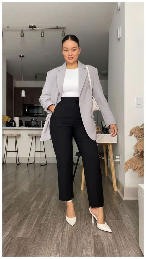 Corporate Outfits For Women, Office Wear Outfit, Corporate Baddie Outfits, Conference Outfit, Interview Outfits Women, Cute Professional Outfits, Corporate Baddie, Look Legging, Business Professional Outfits