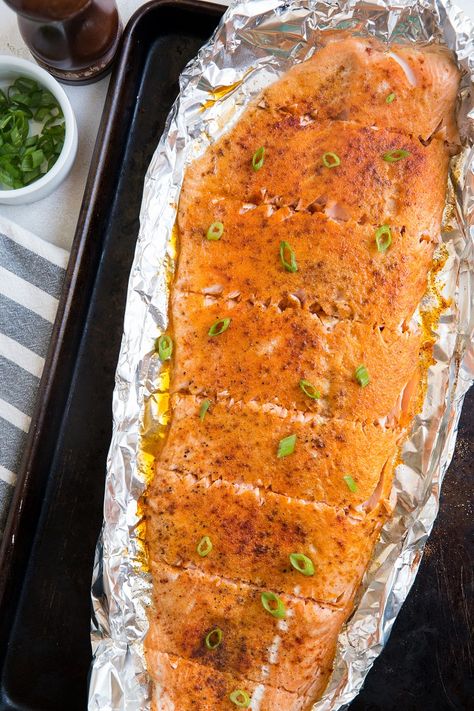 Smoked Salmon On Grill, Smoked Salmon On Big Green Egg, Salmon In Pellet Smoker, Salmon On Traeger Smoker, Salmon In Smoker Recipe, Salmon In The Smoker Recipes, Salmon In A Smoker, Trager Smoker Salmon, Smoked Salmon Marinade Recipes