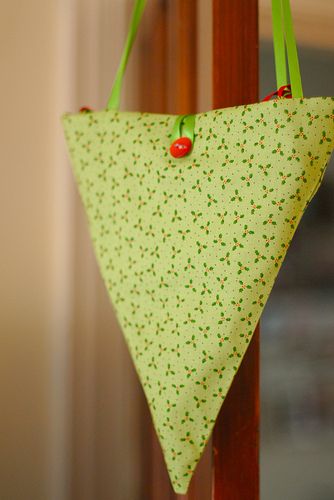 Bunting Bag Sewing Bunting, Bunting Ideas, How To Make Fabric Bunting, Diy Bunting Banner Fabric, No Sew Bunting, Bunting Bag, Make Bunting, Bunting Pattern, Bunting Diy