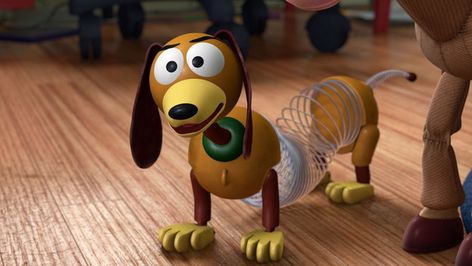 Slinky Dog Toy Story, Toy Dachshund, Toy Story Slinky, Slinky Toy, Disney Heroes, Slinky Dog, Toy Story Theme, Toy Story Characters, Pixar Films