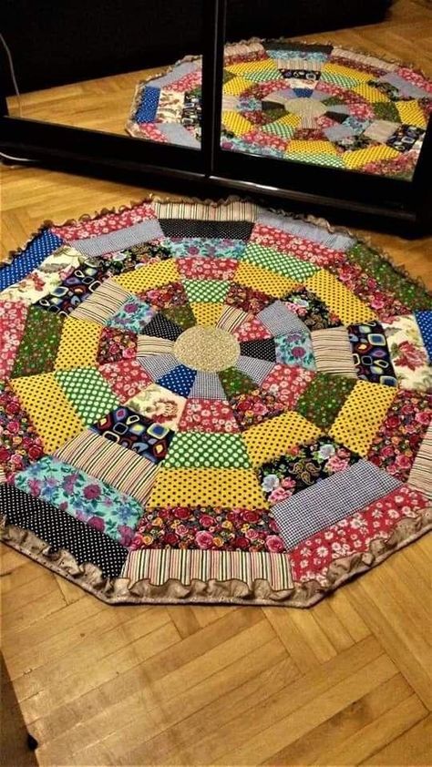 Quilt Square Patterns, Cabinets Diy, Scrap Quilt Patterns, Diy Craft Room, Diy Garden Furniture, Patchwork Quilt Patterns, Repurposed Furniture Diy, Diy Storage Furniture, Storage Diy