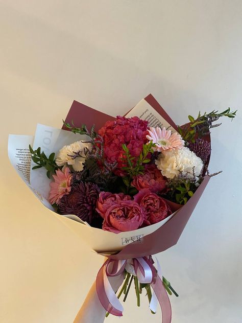 Flower Boquet, Flowers For Mom, Fancy Flowers, Prettiest Bouquet, Boquette Flowers, Flowers Bouquet Gift, Nothing But Flowers, Wonderful Flowers, Burgundy Flowers