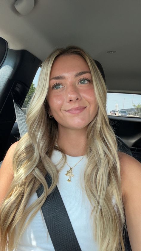 Blonde Balayage Highlights, Balayage Highlights, Blonde Balayage, Best Makeup Products, Hair Inspo, Balayage, Blonde, Makeup, Hair