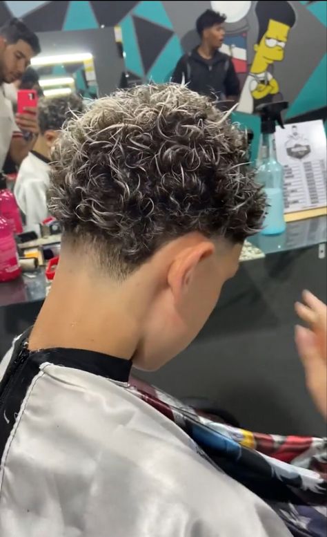 Curly Hair Frosted Tips, Platinum Highlights Men, Platinum Hair Men, Brown Hair With Silver Highlights, White Blonde Highlights, Low Taper Fade Haircut, Bleached Tips, Mens Haircuts Short Hair, Dark Curly Hair