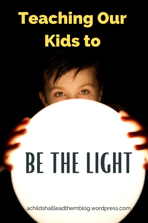 The last part of Matthew 5:16 says "that they may see your good deeds and praise your Father in heaven." This is the goal Momma. We want to shine a light so attractive that it draws our kids to praise the Father in heaven and then in turn, for them to shine lights so attractive that they attract the attention of others who will praise God!! Matthew 5 16 Craft For Kids, Be A Light For All To See, New Year Object Lesson For Kids, Be The Light Craft, Be The Light Crafts For Kids, New Years Object Lesson For Kids, Jesus Is The Light Crafts For Kids, God Is Light Craft, This Little Light Of Mine Craft