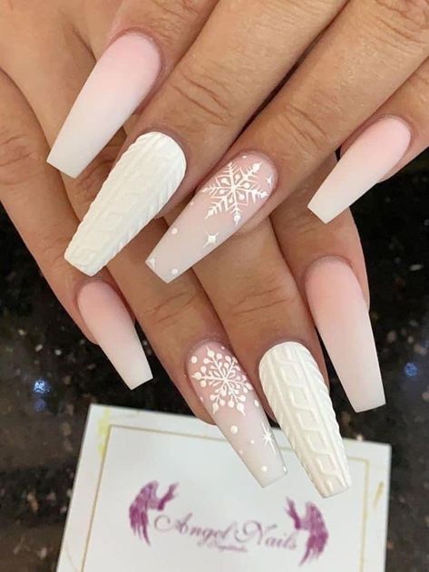 December Nails, Winter Nails Acrylic, Christmas Gel Nails, Snowflake Nails, Christmas Nails Acrylic, Acrylic Nails Coffin Short, Short Acrylic Nails Designs, Xmas Nails, Coffin Nails Designs