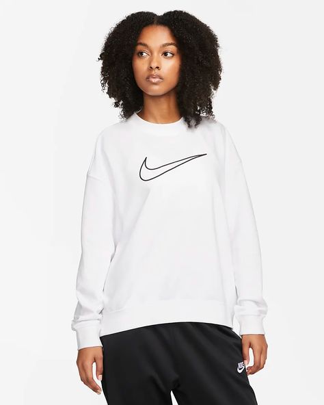 Nike Dri-FIT Get Fit Women's Graphic Crewneck Sweatshirt. Nike.com Push Yourself, Women Lifestyle, French Terry Fabric, Nike Store, Stay Focused, Graphic Crewneck Sweatshirt, Graphic Crewneck, Baggy Fits, White Sweatshirt