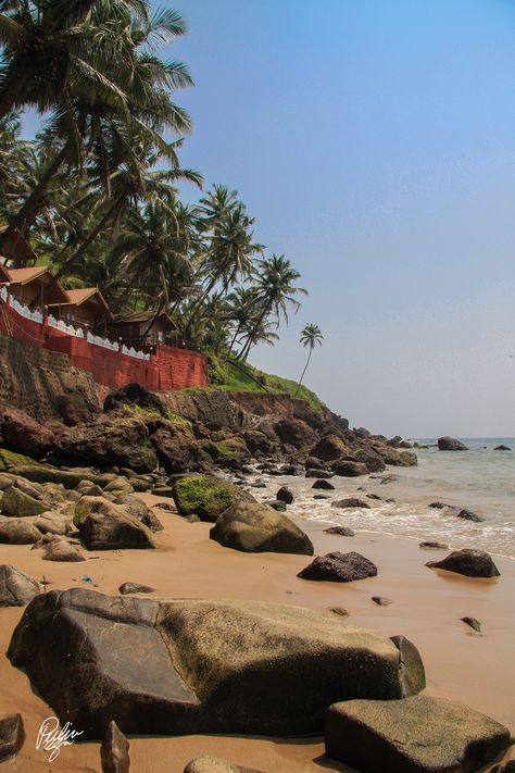 Bogmalo Beach, #Goa Goa Aesthetic Pictures, Goa Instagram Stories, Bits Goa, Goa Snaps, Goa Tourism, Birthday Hacks, Beach Rain, Goa Travel, Best Snapchat