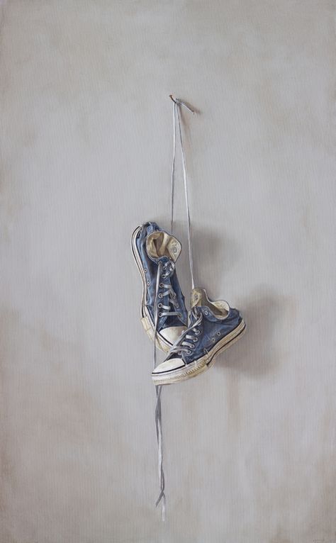 Shoes Artwork, Shoes Advertisement, Sneakers Sketch, Blue And White Art, Sell Art Online, Star Painting, Realism Painting, Sneaker Art, Shoes Drawing