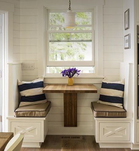 Breakfast Nook For Two, Kitchen Nook Layout, Small Kitchen Nook Ideas, Kitchen Bench Seating, Farmhouse Breakfast Nook, Small Breakfast Nook, Cozy Kitchen Nook, Breakfast Nook Ideas, Kitchen Breakfast Nooks