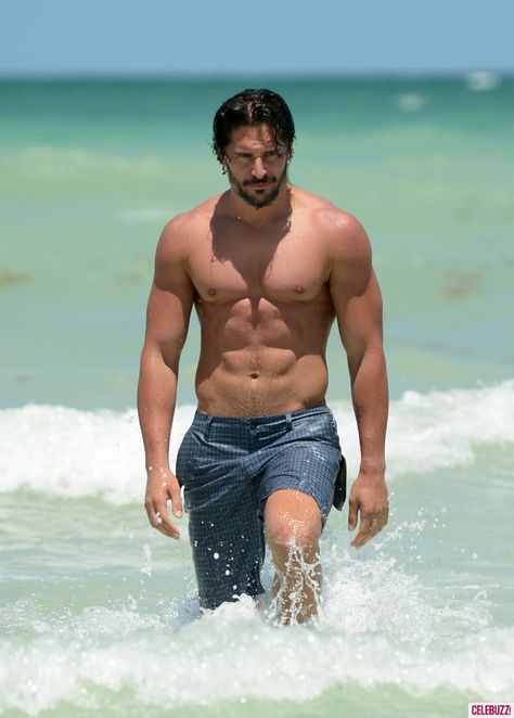 Joe M. hubba~hubba Channing Tatum Body, Joe Manganiello Shirtless, Joe Manganiello True Blood, Joe Manganiello, True Blood, Chris Hemsworth, Good Looking Men, Muscle Men, Celebrities Male