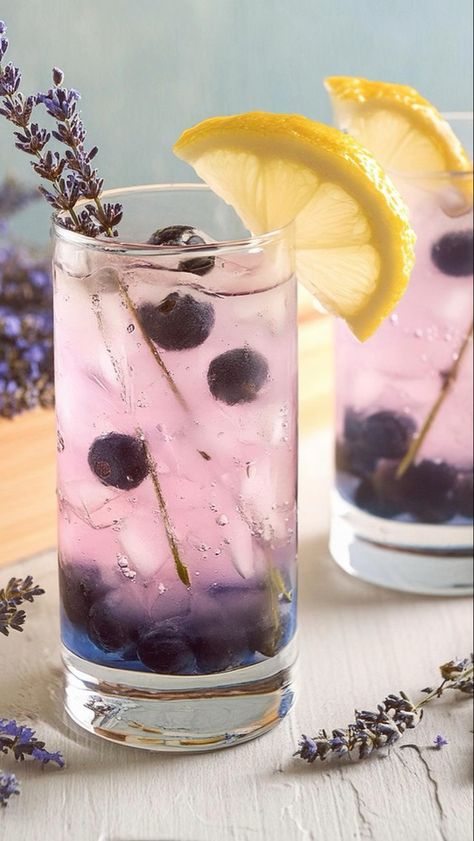 Lavender Blueberry Cocktail, Lavender Gin And Tonic, Uses For Lavender Syrup, Botanical Drinks, Lavender Soda, Lavender Drinks, Lavender Collins, Drink Flavors, Lavender Ideas