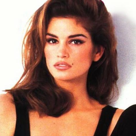 Cindy Crawford, Happy Friday, Pretty Woman, Fashion Beauty, Instagram Post, Instagram Posts, On Instagram, Beauty, Instagram