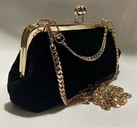 Black And Gold Outfit, Purse Aesthetic, Women High Waist Pants, Black And Gold Aesthetic, Prom Bag, Prom Purse, Prom Clutch, Formal Clutch, Clutch Purse Black