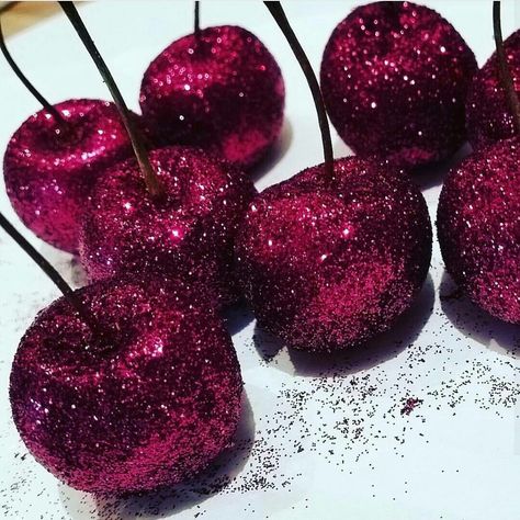 Glitter Food Ideas, Cherry On Top Theme, Glitter Cherry Cake, Glitter Cherries, Glitter Cake Pops, Cherry Wedding, Sparkly Cake, Foodie Pics, Colour Themes