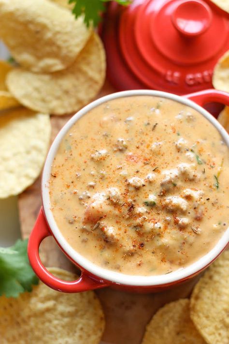 Beef Queso Dip - Damn Delicious Beef Queso Dip, Beef Dip, Queso Dip Recipes, Queso Dip, Football Food, Appetizer Dips, Dip Recipes, Yummy Recipes, Appetizer Snacks